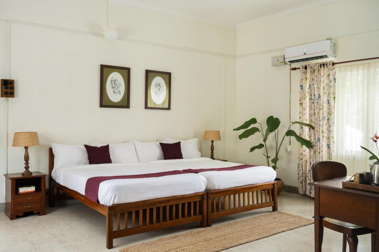 Готель The Sacred Lotus Ayurveda Wellness Retreat Kochi Екстер'єр фото