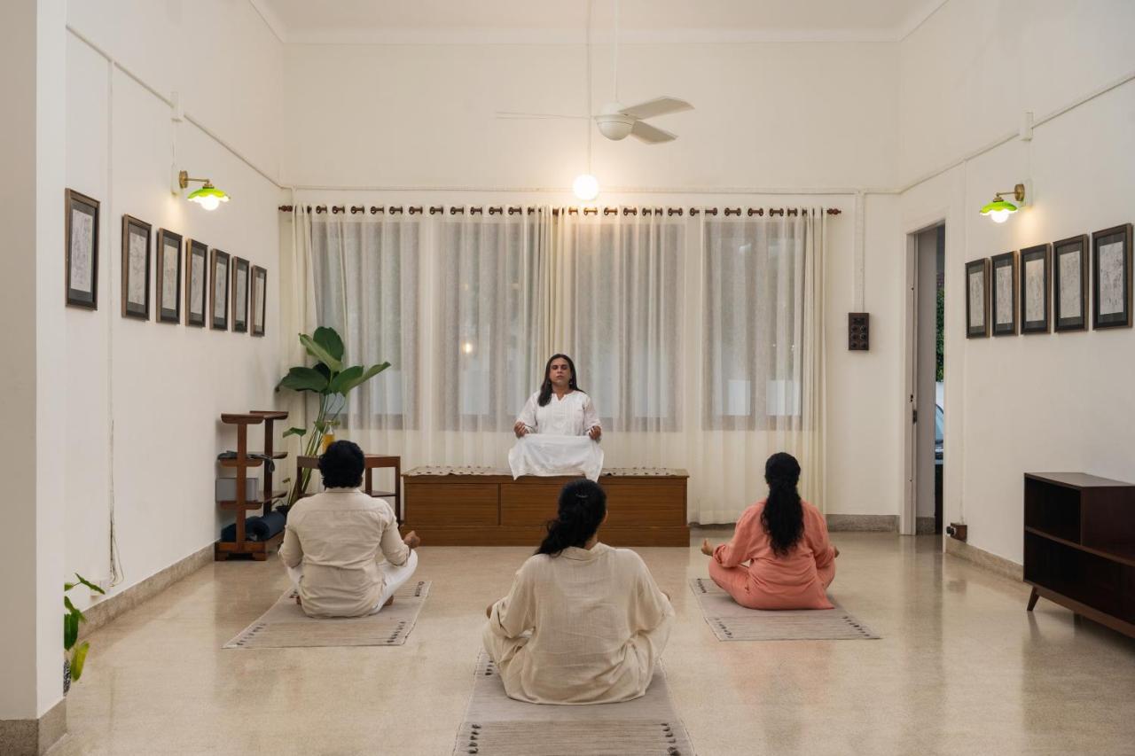 Готель The Sacred Lotus Ayurveda Wellness Retreat Kochi Екстер'єр фото
